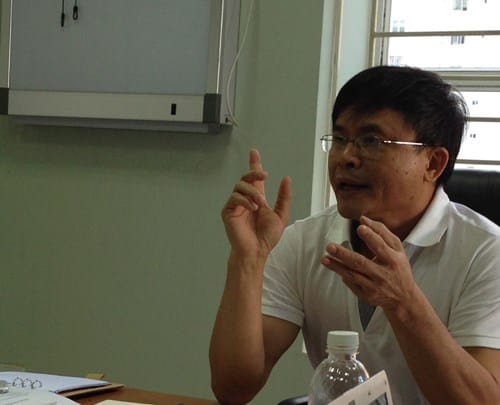 Gặp vị tiến sĩ chuyên chữa bệnh “hiếm muộn”