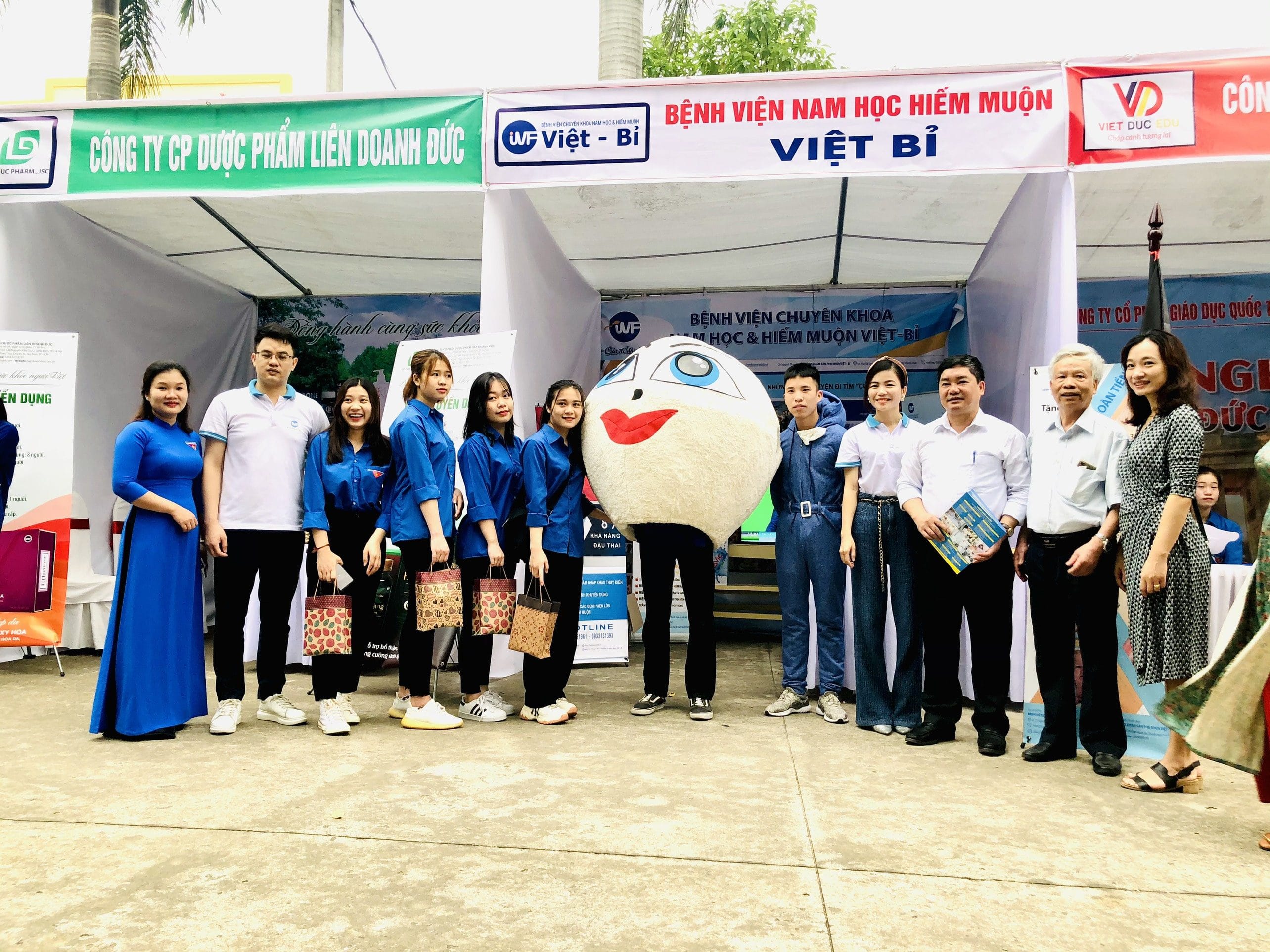 BỆNH VIỆN CK NAM HỌC & HIẾM MUỘN VIỆT – BỈ THAM GIA NGÀY HỘI VIỆC LÀM TRƯỜNG CAO ĐẲNG Y THANH HÓA