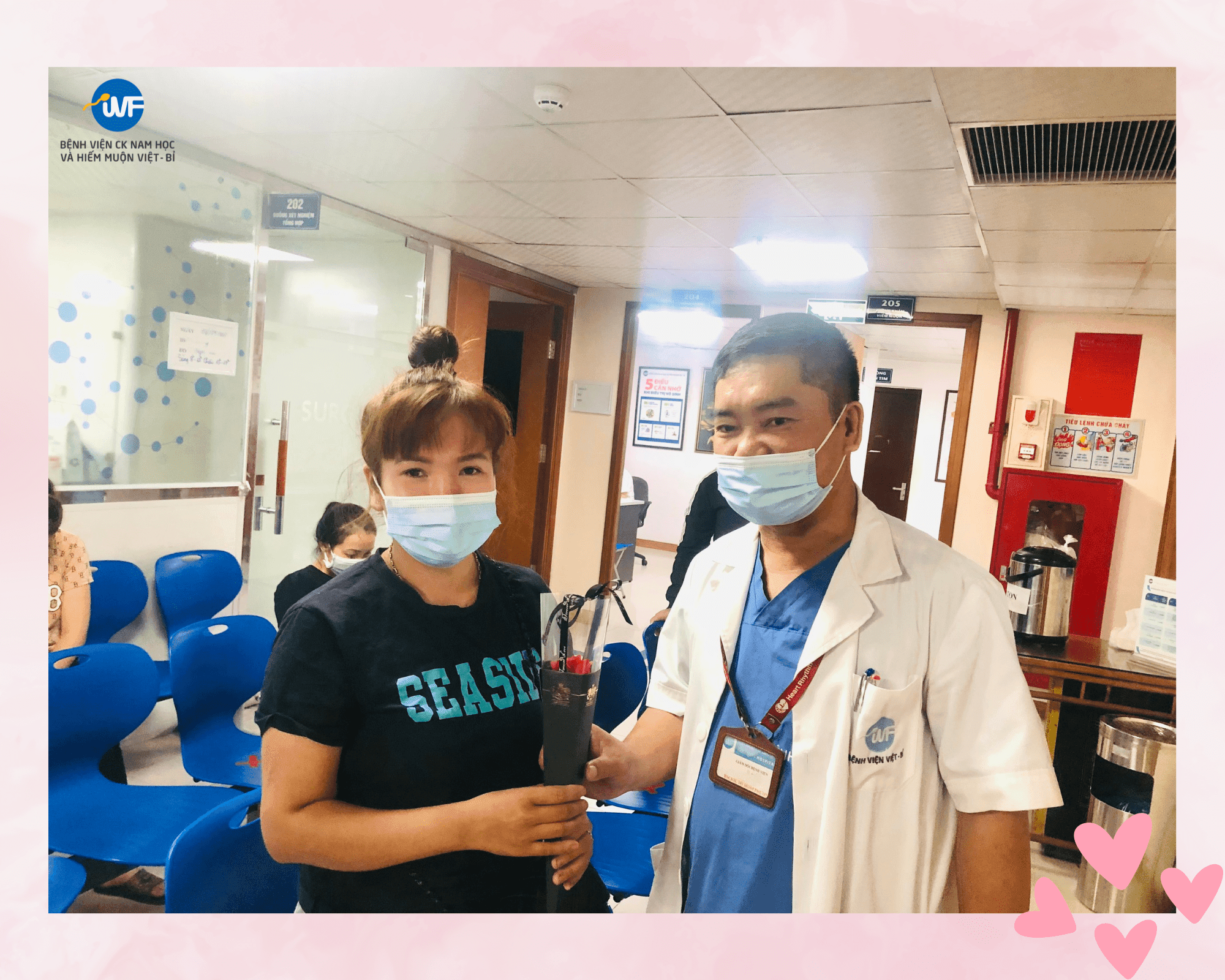 BỆNH VIỆN VIỆT – BỈ TẶNG HOA CHÚC MỪNG BỆNH NHÂN NỮ NHÂN NGÀY 20/10