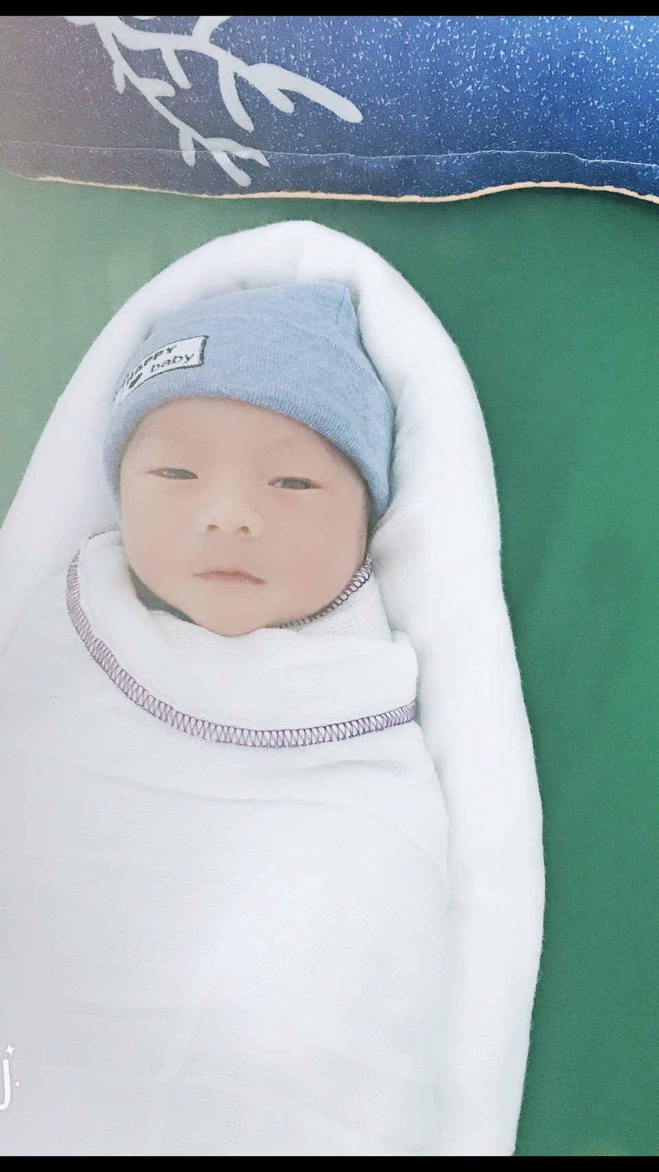 15 NĂM MONG CON VỚI 2 LẦN LÀM IVF, 5 LẦN CHUYỂN PHÔI:  HẠNH PHÚC ĐÓN CON YÊU TẠI IVF VIỆT – BỈ