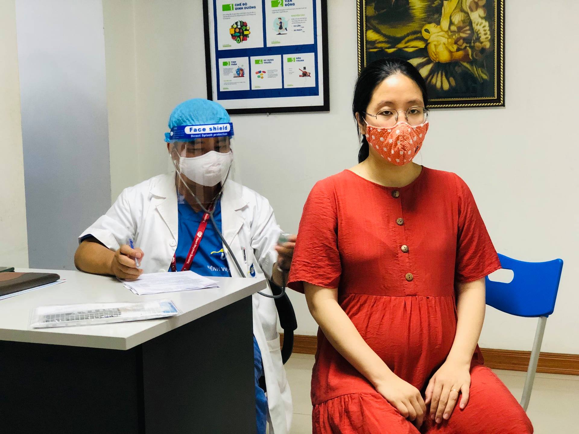 BỆNH VIỆN VIỆT – BỈ TRIỂN KHAI “TUẦN LỄ VÀNG” – TIÊM VẮC XIN PHÒNG COVID – 19 CHO PHỤ NỮ MANG THAI (ĐỢT 2)