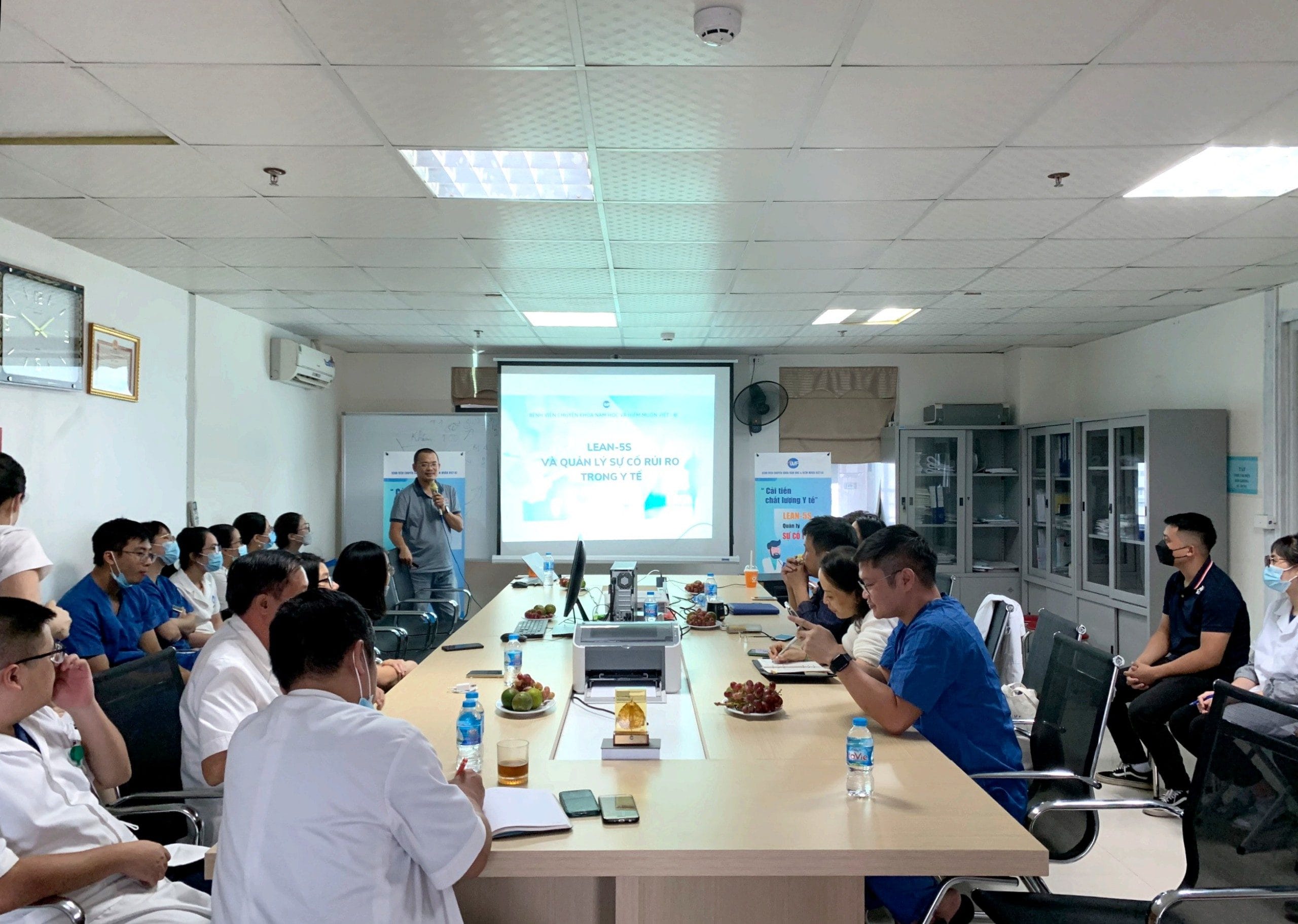 BỆNH VIỆN VIỆT BỈ TẬP HUẤN TRIỂN KHAI “LEAN 5S VÀ QUẢN LÝ SỰ CỐ RỦI RO TRONG Y TẾ”