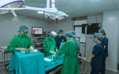 BÉ 13 TUỔI PHẢI CẮT TINH HOÀN DO NHẬP VIỆN TRỄ