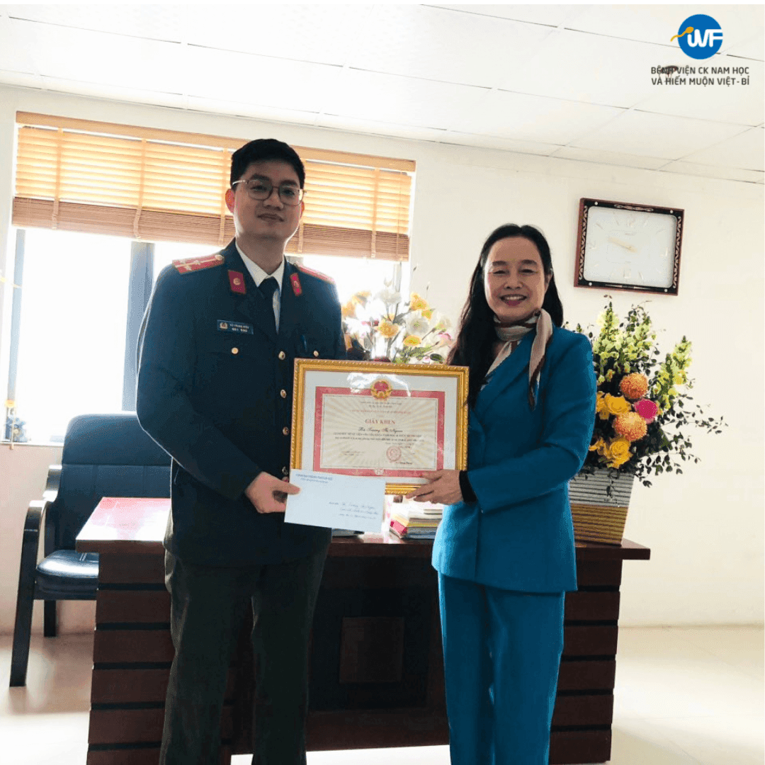 BỆNH VIỆN CK NAM HỌC VÀ HIẾM MUỘN VIỆT – BỈ VINH DỰ ĐƯỢC UBND QUẬN THANH XUÂN TRAO TẶNG GIẤY KHEN ĐÃ CÓ THÀNH TÍCH PHONG TRÀO TOÀN DÂN BẢO VỆ AN NINH TỔ QUỐC