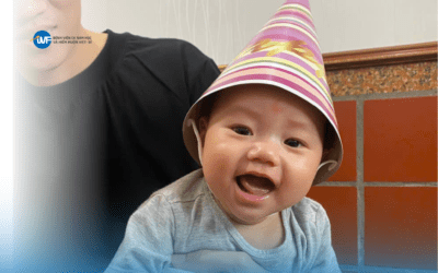 ĐÓN CON YÊU SAU KHI PHẪU THUẬT SỬA VẾT SẸO MỔ ĐẺ CŨ